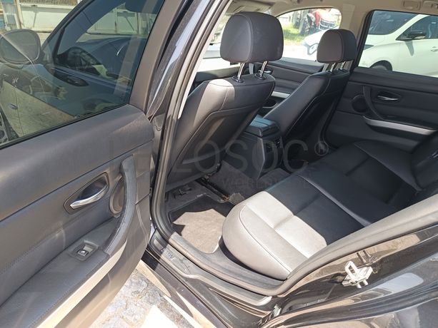 BMW 320D LCI Touring Navigation · Ano 2010