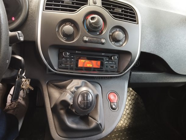 Renault Kangoo 1.5 dCi · Ano 2013