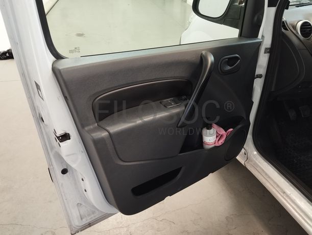 Renault Kangoo 1.5 dCi · Ano 2013