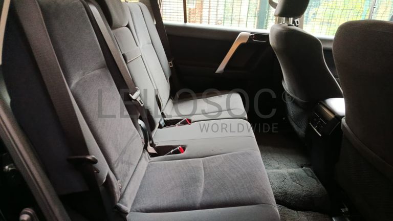 Toyota Landcruiser Prado