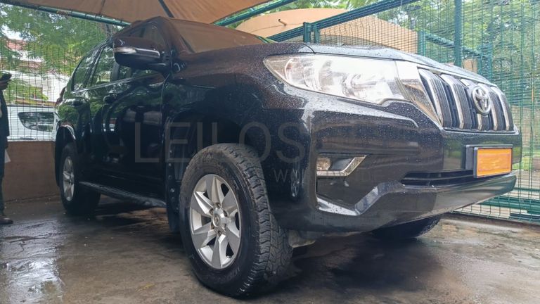 Toyota Landcruiser Prado