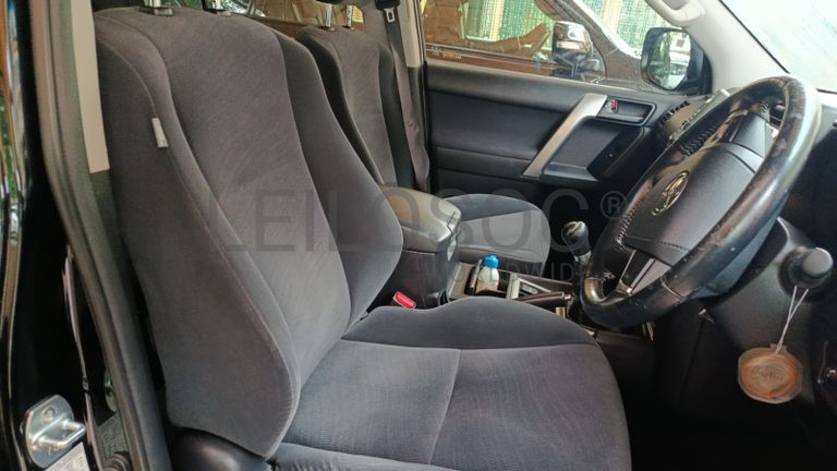 Toyota Landcruiser Prado