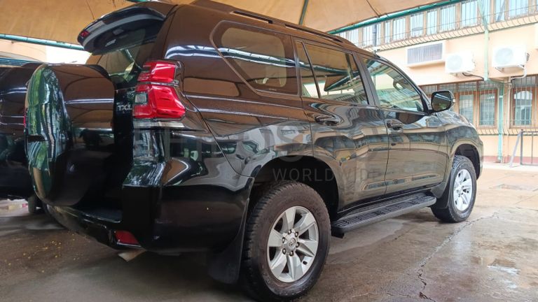 Toyota Landcruiser Prado