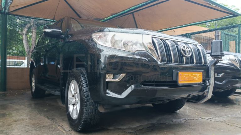 Toyota Landcruiser Prado