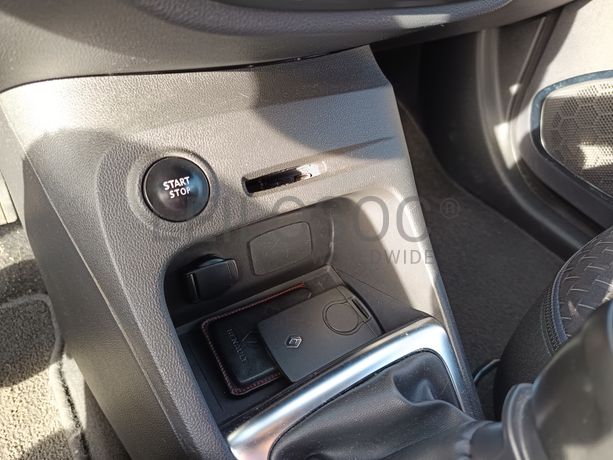 Renault Captur · Ano 2017