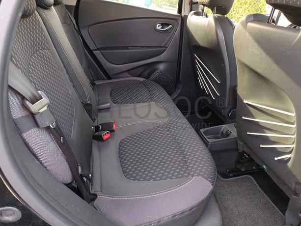 Renault Captur · Ano 2017