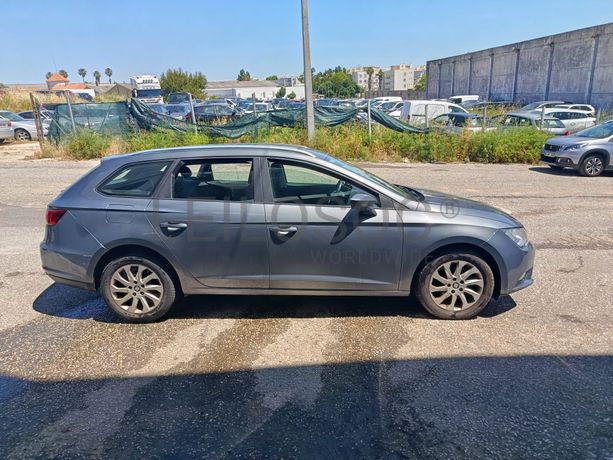 Seat Leon · Ano 2015