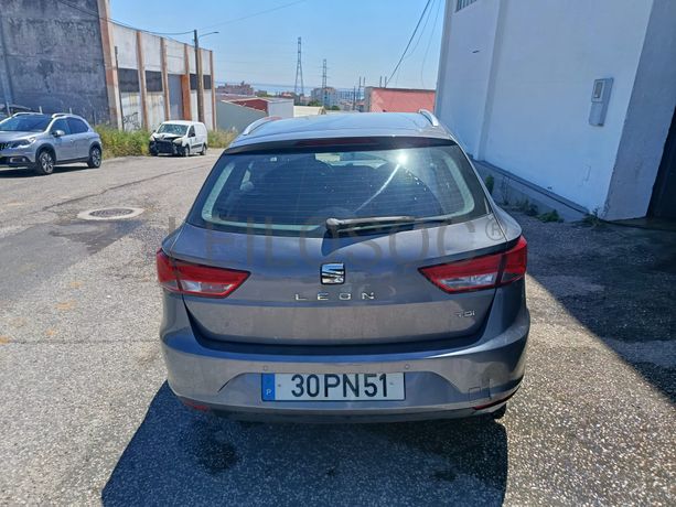 Seat Leon · Ano 2015