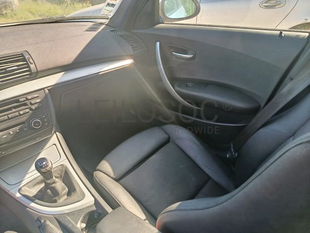 BMW 116d · Ano 2010