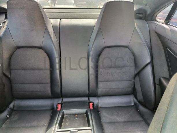 Mercedes-Benz E 350 Coupé · Ano 2009