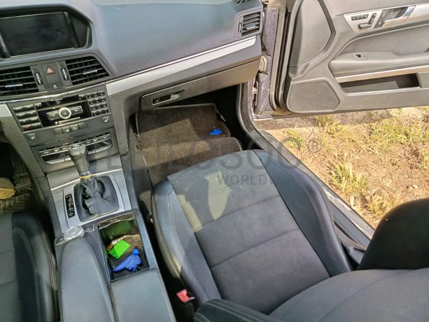 Mercedes-Benz E 350 Coupé · Ano 2009