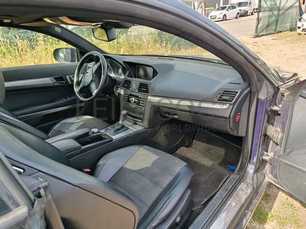 Mercedes-Benz E 350 Coupé · Ano 2009