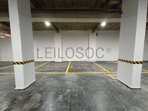 Lugar de Estacionamento · Albufeira