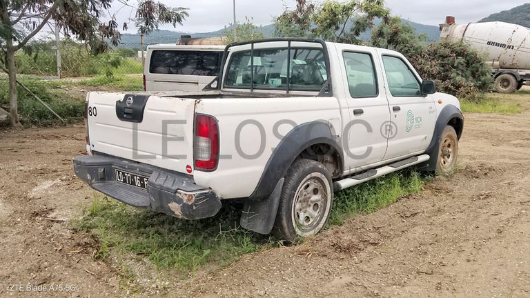 Viatura Ligeira Nissan Hardbody CD
