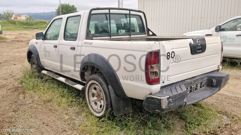 Viatura Ligeira Nissan Hardbody CD