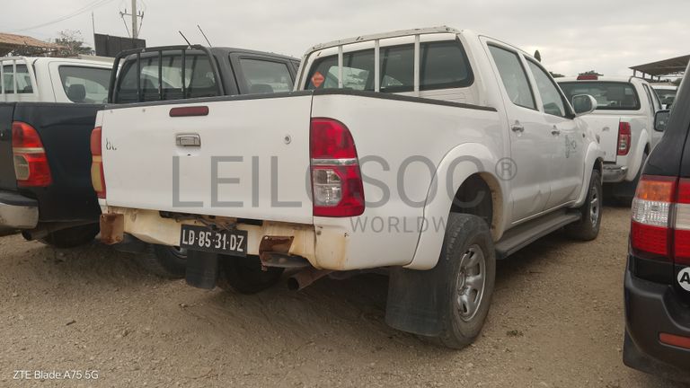 Viatura Ligeira Toyota Hilux 4x4 CD