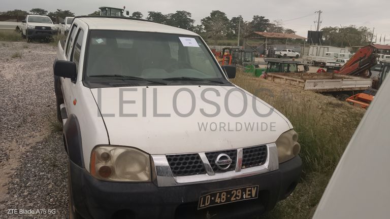 Viatura Ligeira Nissan Hardbody CD