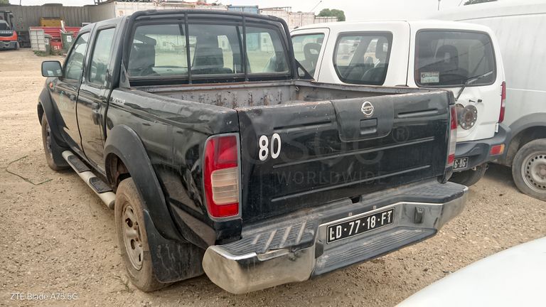 Viatura Ligeira Nissan Hardbody CD