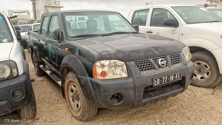Viatura Ligeira Nissan Hardbody CD