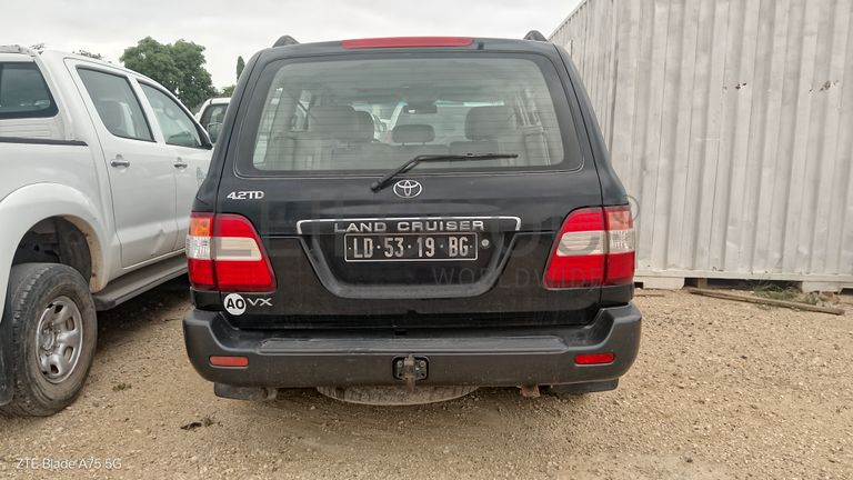 Jipe Toyota Land Cruiser VX