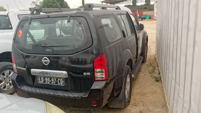 Jipe Nissan Pathfinder