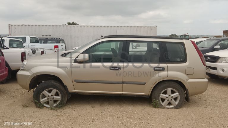 Jipe Nissan X-Trail