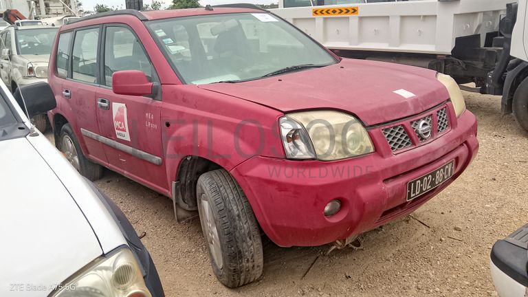 Jipe Nissan X-Trail
