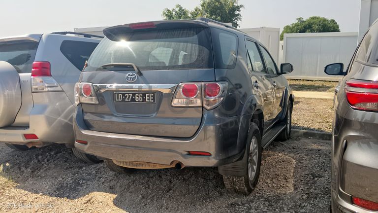 JipeToyota Fortuner