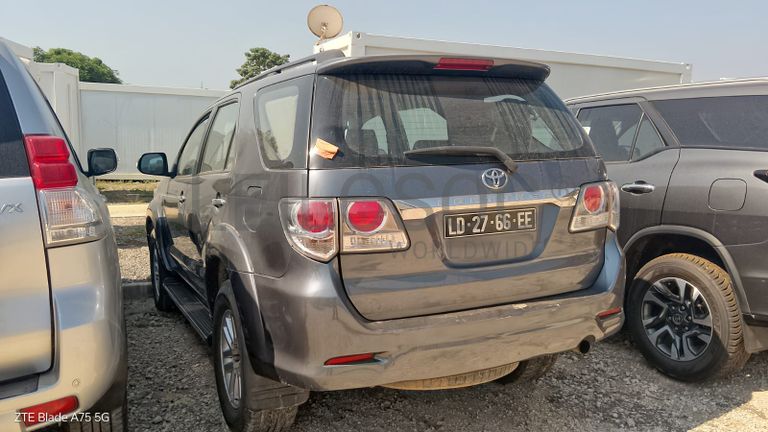 JipeToyota Fortuner