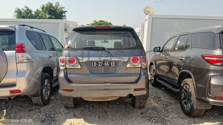 JipeToyota Fortuner