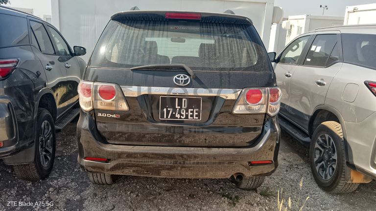 JipeToyota Fortuner