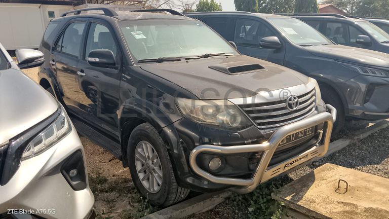 JipeToyota Fortuner