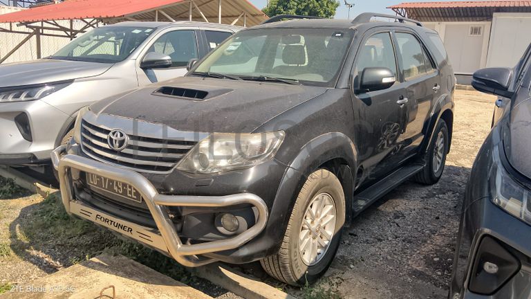 JipeToyota Fortuner
