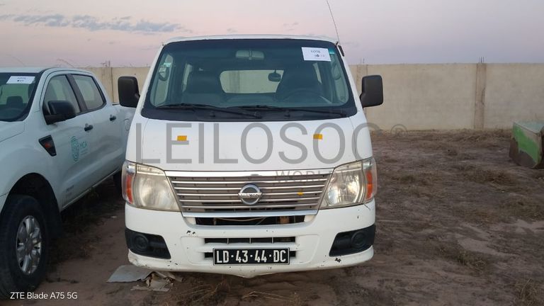 Viatura Ligeira Passageiros Nissan Urvan