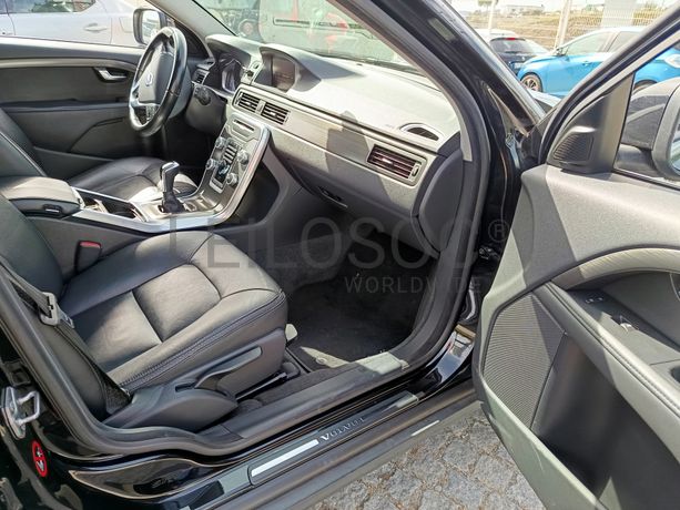 Volvo XC70 D4 · Ano 2020