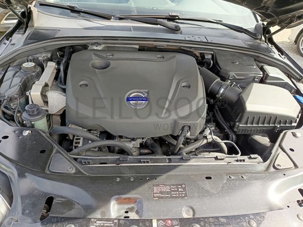 Volvo XC70 D4 · Ano 2020