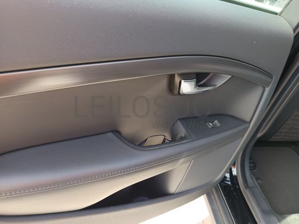 Volvo XC70 D4 · Ano 2020