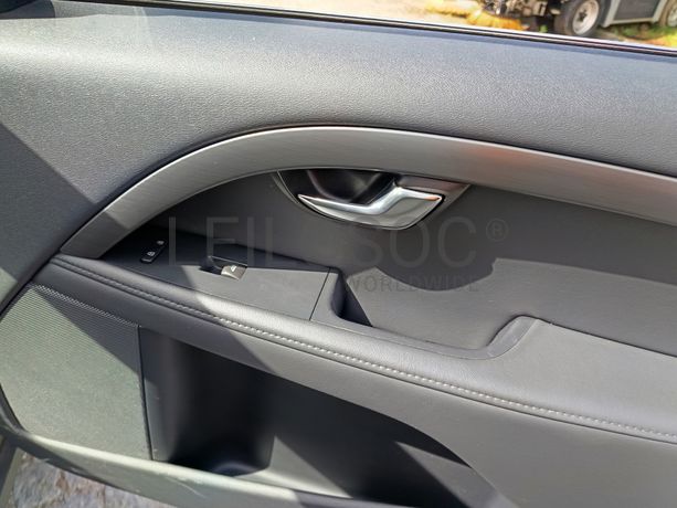 Volvo XC70 D4 · Ano 2020