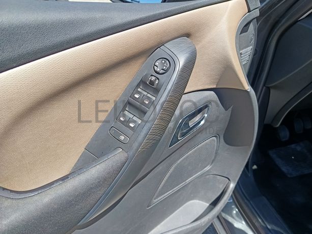 Citroën C4 Picasso · Ano 2013