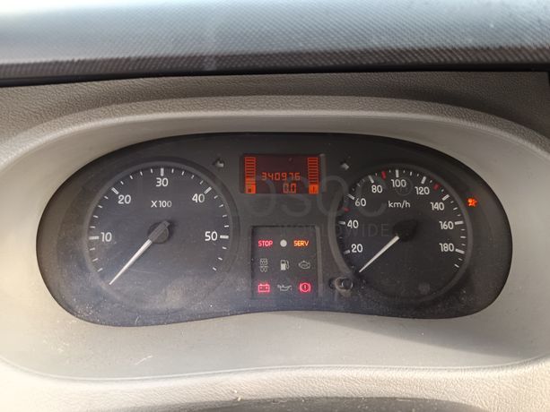Renault Master · Ano 2006
