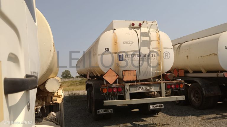 Semi-reboque cisterna água 35m3 RANDON