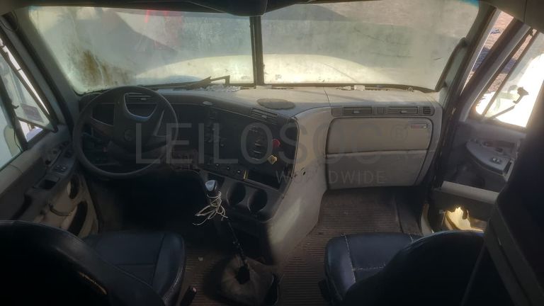 FREIGHTLINER CL120645T - 2003
