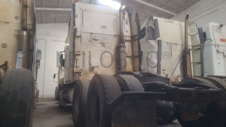 FREIGHTLINER CL12064ST5 - 2006