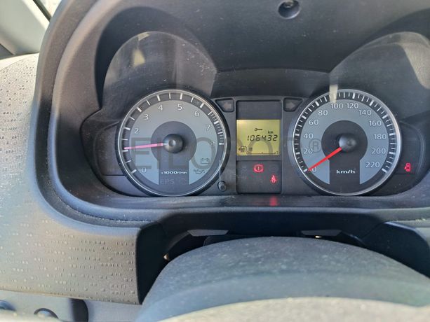 Mitsubishi Colt · Ano 2011