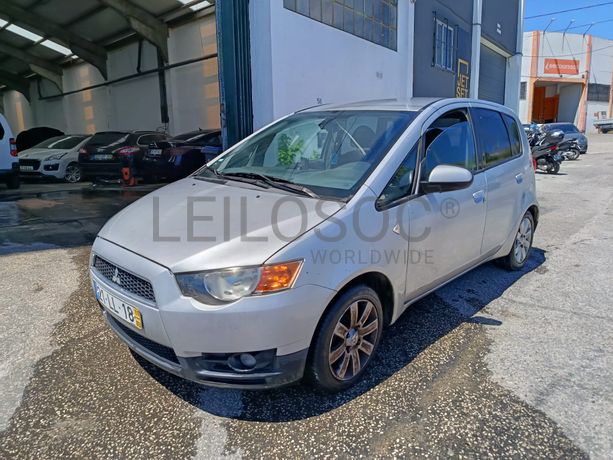 Fotografia de veículo: Mitsubishi Colt · Ano 2011