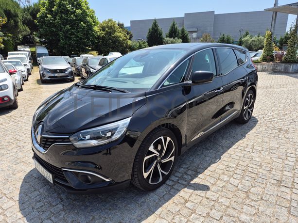 Fotografia de veículo: Renault Grand Scénic · Ano 2019