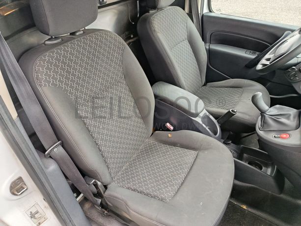 Renault Kangoo · Ano 2016