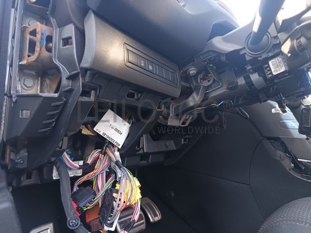 Peugeot 308 · Ano 2014