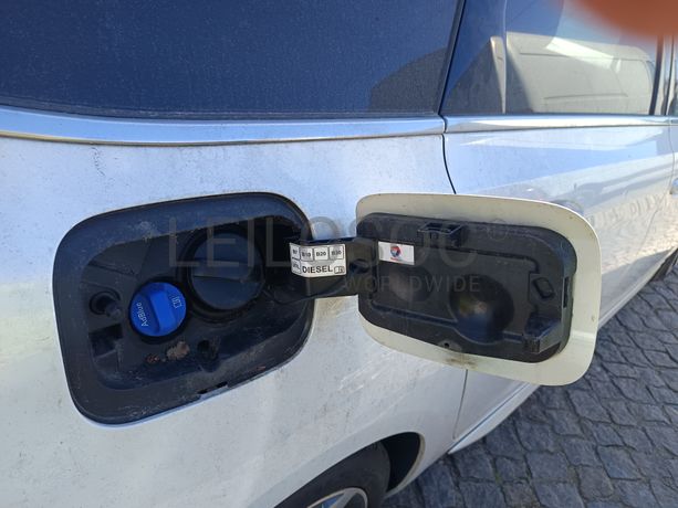 Peugeot 308 · Ano 2014