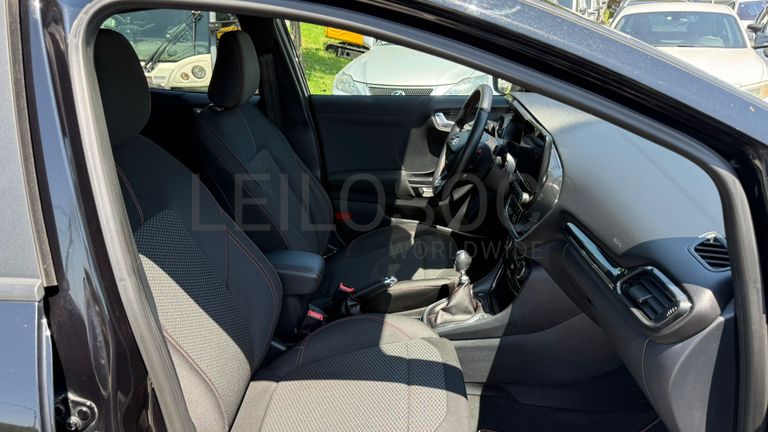 Ford Puma · Ano 2020